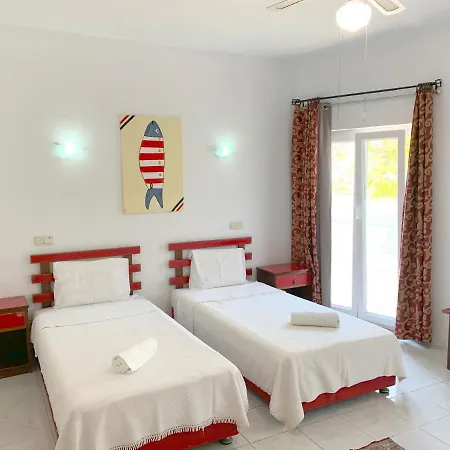 The بيت ضيافة