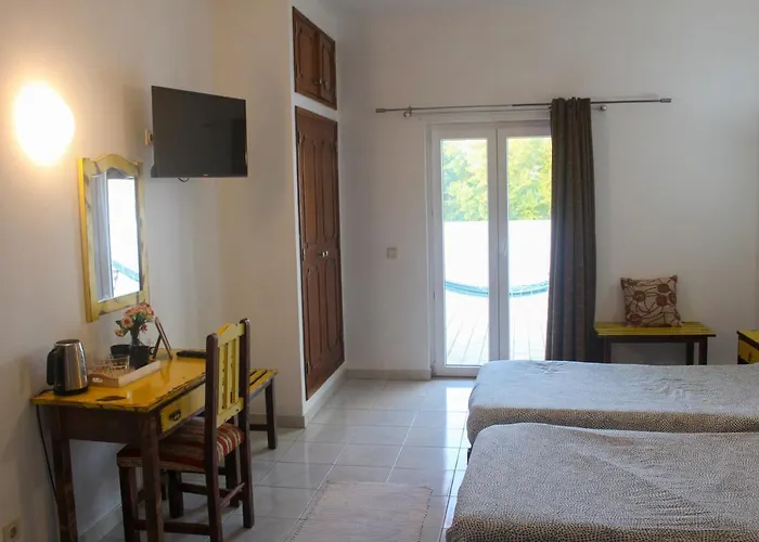 The 3* District de Faro